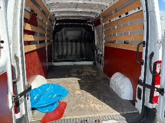 Renault Master T35 2.3 dCi 150 L3H2 Energy Comfort picture 24