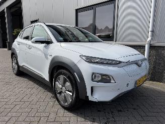 Hyundai Kona EV Premium 64 kWh picture 1