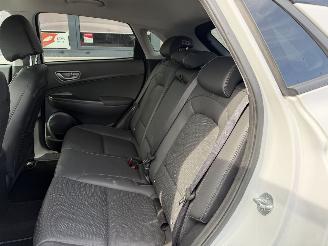 Hyundai Kona EV Premium 64 kWh picture 26