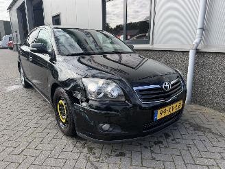 Toyota Avensis 1.8 VVTi Luna Automaat picture 7