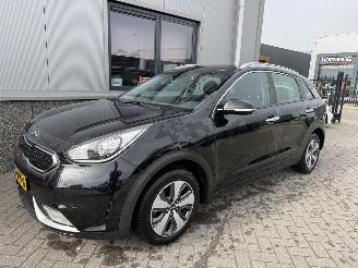 Kia Niro 1.6 GDi Hybrid DynamicLine RG-495-G picture 11