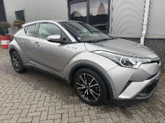 Toyota CH-R 1.8 Hybrid First Edition Automaat KX-829-R. picture 4