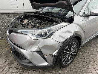 Toyota CH-R 1.8 Hybrid First Edition Automaat KX-829-R. picture 40