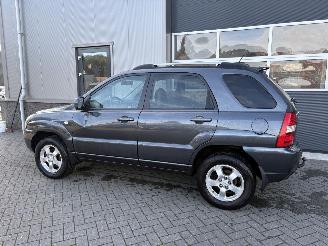 Kia Sportage 2.0 CVVT  X-Cite.  06-GPH-2 picture 3