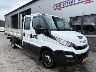 skadebil auto Iveco Daily 35C12D 2.3 375 DC Pick-up Kipper V-278-JK. 2017/9