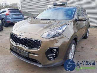 krockskadad bil auto Kia Sportage Sportage (QL), Terreinwagen, 2015 / 2022 2.0 CRDi 185 16V VGT 4x4 2018/6