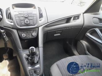 Opel Zafira Zafira Tourer (P12), MPV, 2011 / 2019 1.4 Turbo 16V ecoFLEX picture 18