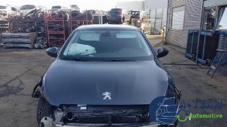 Peugeot 308 308 (L3/L8/LB/LH/LP), Hatchback 5-drs, 2013 / 2021 1.6 BlueHDi 120 picture 8