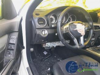 Mercedes C-klasse C (W204), Sedan, 2007 / 2014 1.8 C-200 CGI 16V picture 13