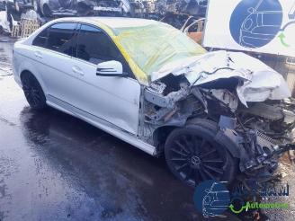 Mercedes C-klasse C (W204), Sedan, 2007 / 2014 1.8 C-200 CGI 16V picture 10