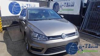 Coche siniestrado Volkswagen Golf Golf VII Variant (AUVV), Combi, 2013 / 2021 1.6 TDI BlueMotion 16V 2016/7