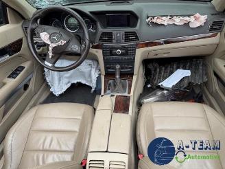 Mercedes E-klasse E (R207), Cabrio, 2010 / 2017 E-200 CGI 16V BlueEfficiency picture 16