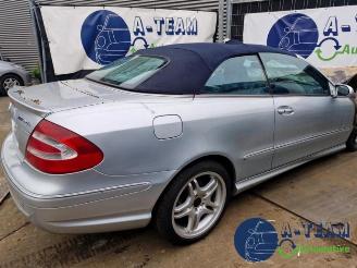 Mercedes CLK CLK AMG (R209), Cabrio, 2002 / 2010 5.4 55 AMG V8 24V picture 4