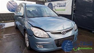Vrakbiler auto Hyundai I-30 i30 Crosswagon (WWH), Combi, 2007 / 2012 1.6 CVVT 16V 2009/2
