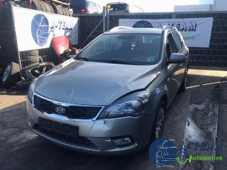 Vrakbiler auto Kia Cee d Cee'd Sportswagon (JDC5), Combi, 2012 / 2018 1.4i CVVT 16V 2012/2