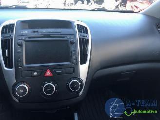 Kia Cee d Cee'd Sportswagon (JDC5), Combi, 2012 / 2018 1.4i CVVT 16V picture 17