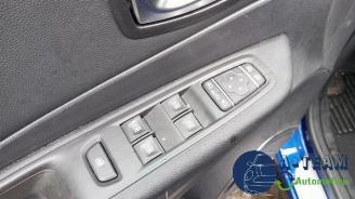 Renault Captur Captur (2R), SUV, 2013 1.3 TCE 150 16V picture 24