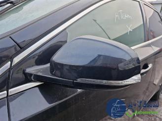 Volvo V-40 V40 (MV), Hatchback 5-drs, 2012 / 2019 1.6 D2 picture 13