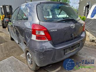 Toyota Yaris Yaris II (P9), Hatchback, 2005 / 2014 1.0 12V VVT-i picture 14