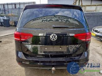 Volkswagen Touran Touran (5T1), MPV, 2015 1.5 TSI picture 1