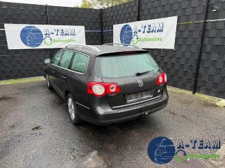 Coche siniestrado Volkswagen Passat Passat Variant (3C5), Combi, 2005 / 2010 2.0 FSI 16V 2007/1