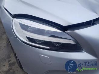 Volvo V-40 V40 (MV), Hatchback 5-drs, 2012 / 2019 2.0 D3 16V picture 14