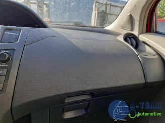 Toyota Yaris Yaris II (P9), Hatchback, 2005 / 2014 1.3 16V VVT-i picture 32