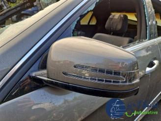 disassembly passenger cars Mercedes E-klasse E (W212), Sedan, 2009 / 2016 E-550 5.5 V8 32V 4-Matic 2010/12