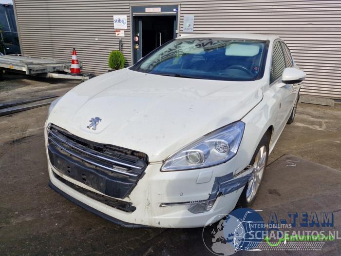 Peugeot 508 508 (8D), Sedan, 2010 / 2018 2.0 Hybrid4 16V