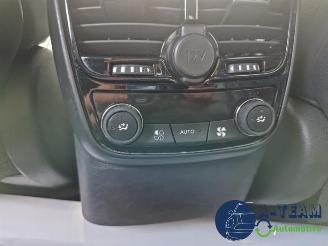 Peugeot 508 508 (8D), Sedan, 2010 / 2018 2.0 Hybrid4 16V picture 26