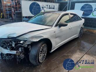 Vrakbiler auto Audi A6 A6 (C8), Sedan, 2018 2.0 16V 55 TFSI E Quattro 2021/4
