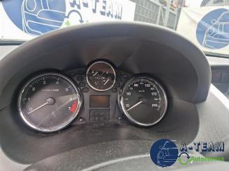 Peugeot 206 206+ (2L/M), Hatchback, 2009 / 2013 1.4 XS picture 28