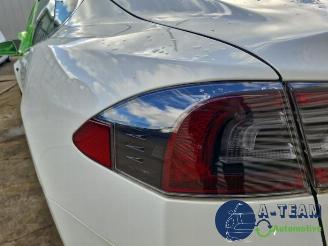 Tesla Model S Model S, Liftback, 2012 / 2026 100D picture 18