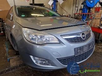 Opel Astra Astra J Sports Tourer (PD8/PE8/PF8), Combi, 2010 / 2015 1.4 16V ecoFLEX picture 34