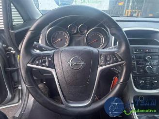 Opel Astra Astra J Sports Tourer (PD8/PE8/PF8), Combi, 2010 / 2015 1.4 16V ecoFLEX picture 21