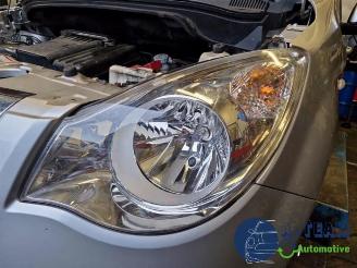 Vrakbiler auto Opel Agila Agila (B), MPV, 2008 / 2014 1.0 12V 2010/11