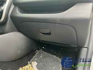 Renault Clio Clio IV Estate/Grandtour (7R), Combi 5-drs, 2012 / 2021 1.5 Energy dCi 90 FAP picture 28