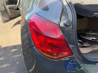 Opel Astra Astra J (PC6/PD6/PE6/PF6), Hatchback 5-drs, 2009 / 2015 1.7 CDTi 16V 110 picture 29