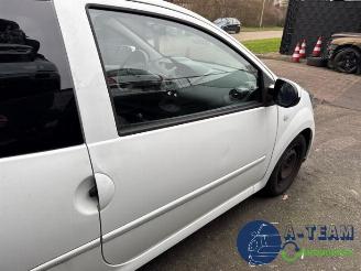 Renault Twingo Twingo II (CN), Hatchback 3-drs, 2007 / 2014 1.2 16V picture 25