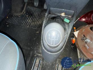 Renault Twingo Twingo II (CN), Hatchback 3-drs, 2007 / 2014 1.2 16V picture 17