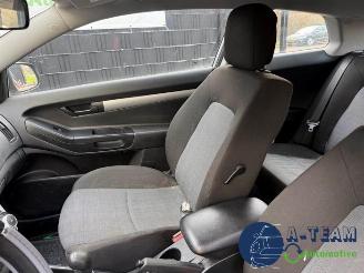 Kia Cee d Pro cee'd (EDB3), Hatchback 3-drs, 2008 / 2012 1.4 CVVT 16V picture 12