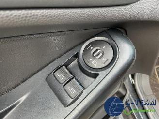 Ford Fiesta Fiesta 6 (JA8), Hatchback, 2008 / 2018 1.0 EcoBoost 12V 125 picture 30