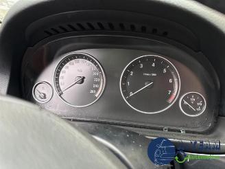 BMW 5-serie 5 serie Touring (F11), Combi, 2009 / 2017 520i 16V picture 19