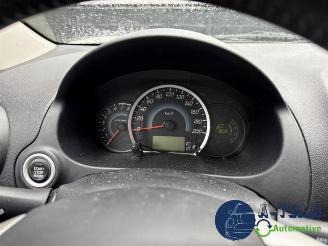 Mitsubishi Space-star Space Star (A0), Hatchback, 2012 1.0 12V picture 17