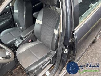 Renault Grand-scenic Grand Scenic III (JZ), MPV, 2009 / 2016 2.0 16V CVT picture 15