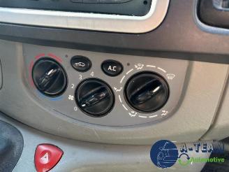 Renault Trafic Trafic New (FL), Van, 2001 / 2014 2.0 dCi 16V 115 picture 21