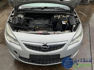 Opel Astra Astra J Sports Tourer (PD8/PE8/PF8), Combi, 2010 / 2015 1.4 16V ecoFLEX picture 5