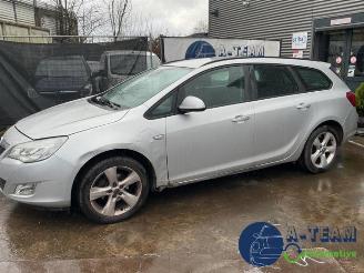 Opel Astra Astra J Sports Tourer (PD8/PE8/PF8), Combi, 2010 / 2015 1.4 16V ecoFLEX picture 6