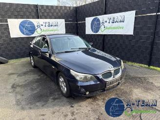 Coche siniestrado BMW 5-serie 5 serie (E60), Sedan, 2003 / 2010 520i 24V 2004/4