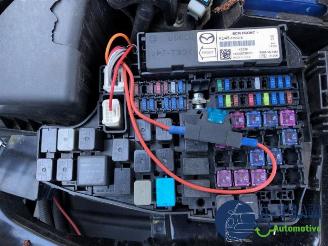 Mazda 6 6 (GJ/GH/GL), Sedan, 2013 2.0 SkyActiv-G 165 16V picture 27